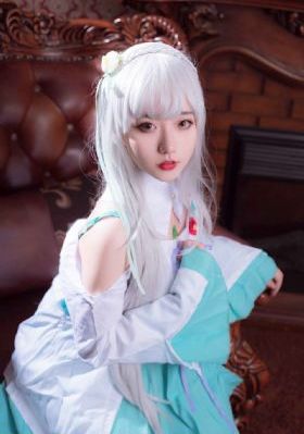 约长腿女生宾馆激情啪啪啪_免费手机在线看片