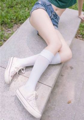 97偷偷鲁青春草原视频_BD韩语免费观看韩国