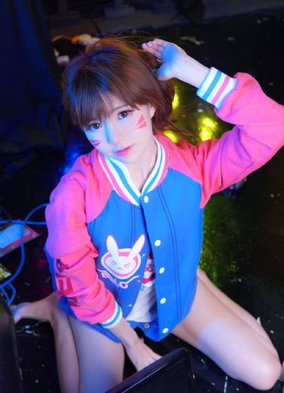 丝袜瑜伽美女AV在线观看_BD日本电影免费