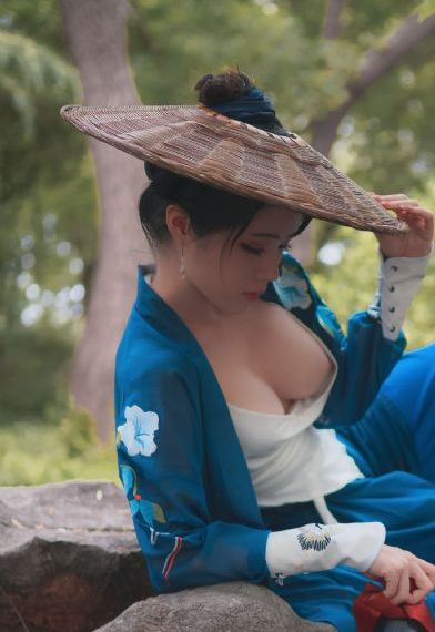 一本之道伊人_720迅雷电影在线